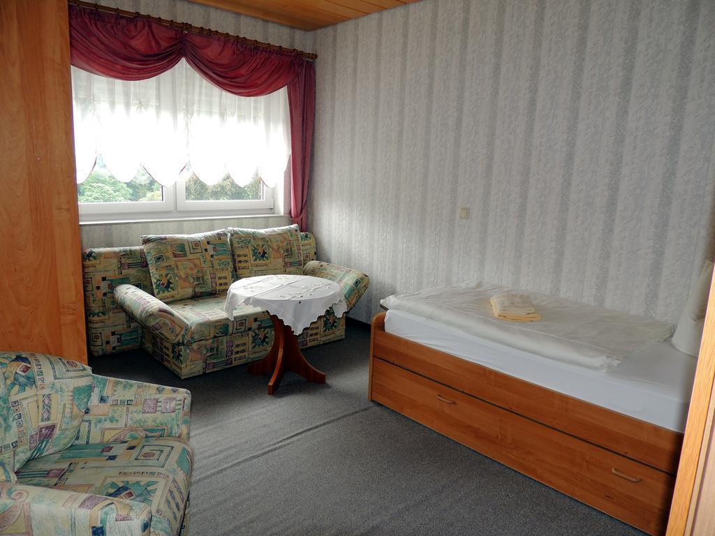 Gaestehaus Am Hirtenberg Breitenbrunn  Buitenkant foto